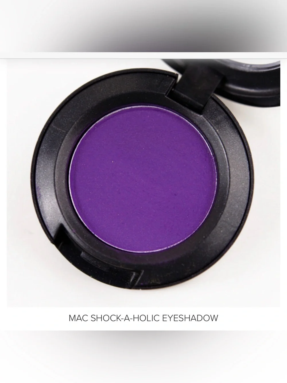 MAC Cosmetics Satin Eyeshadow Single - Shock-a-holic